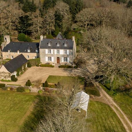 Manoir Tregont Mab Bed & Breakfast Quimper Exterior photo